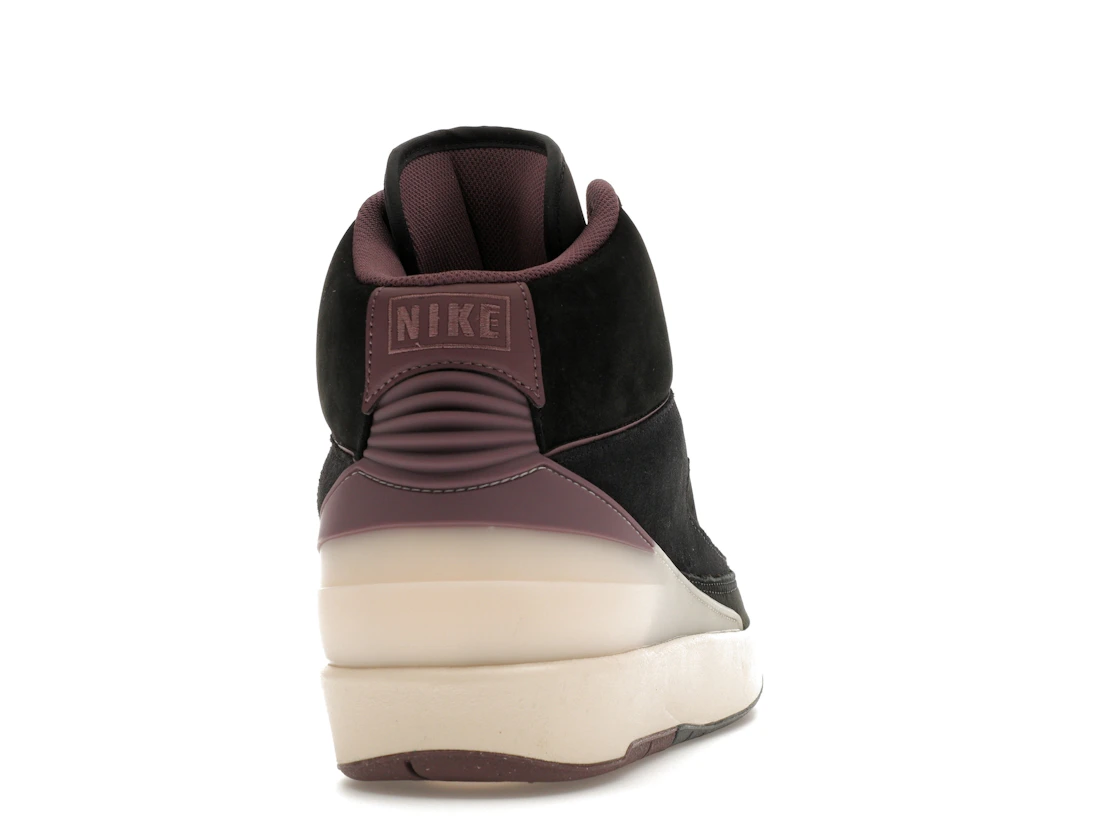 Vue 29 de Jordan 2 Retro Mauve 