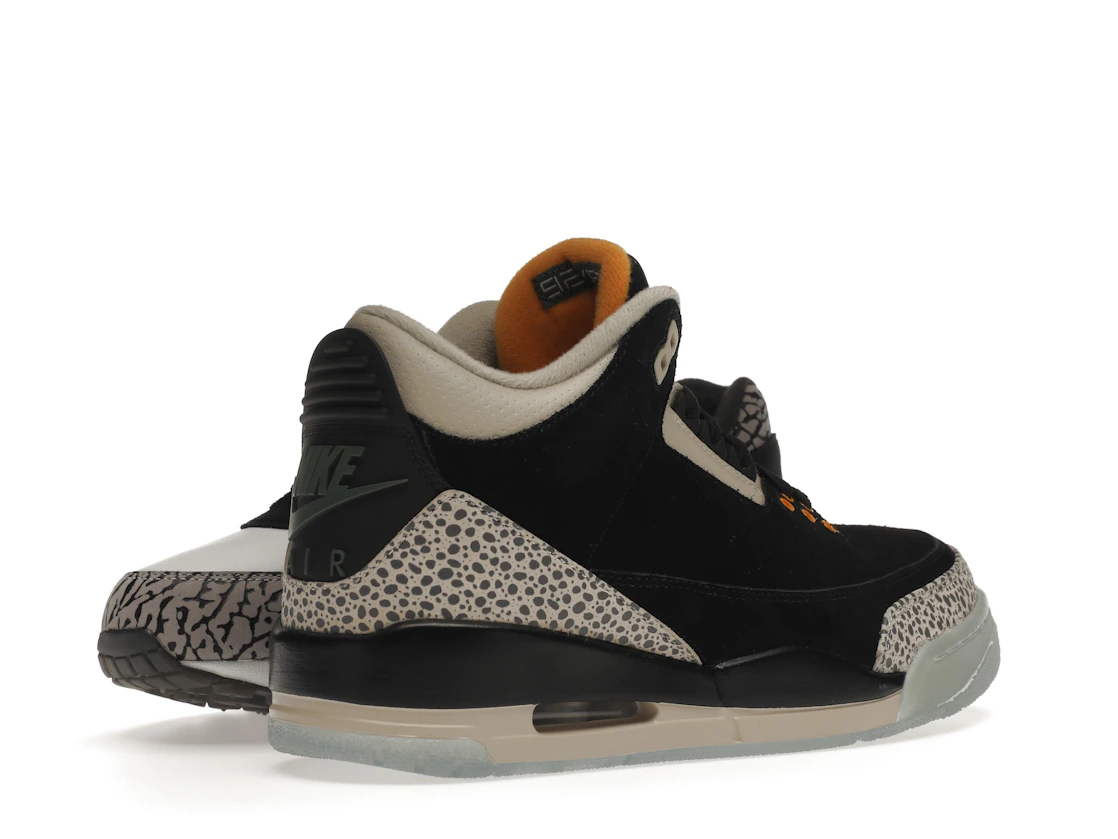 Vue 33 de Jordan 3 Retro & Nike Air Max 1 atmos Pack