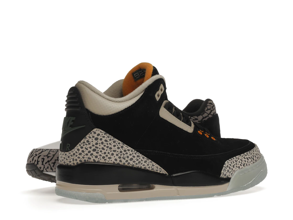 Vue 34 de Jordan 3 Retro & Nike Air Max 1 atmos Pack
