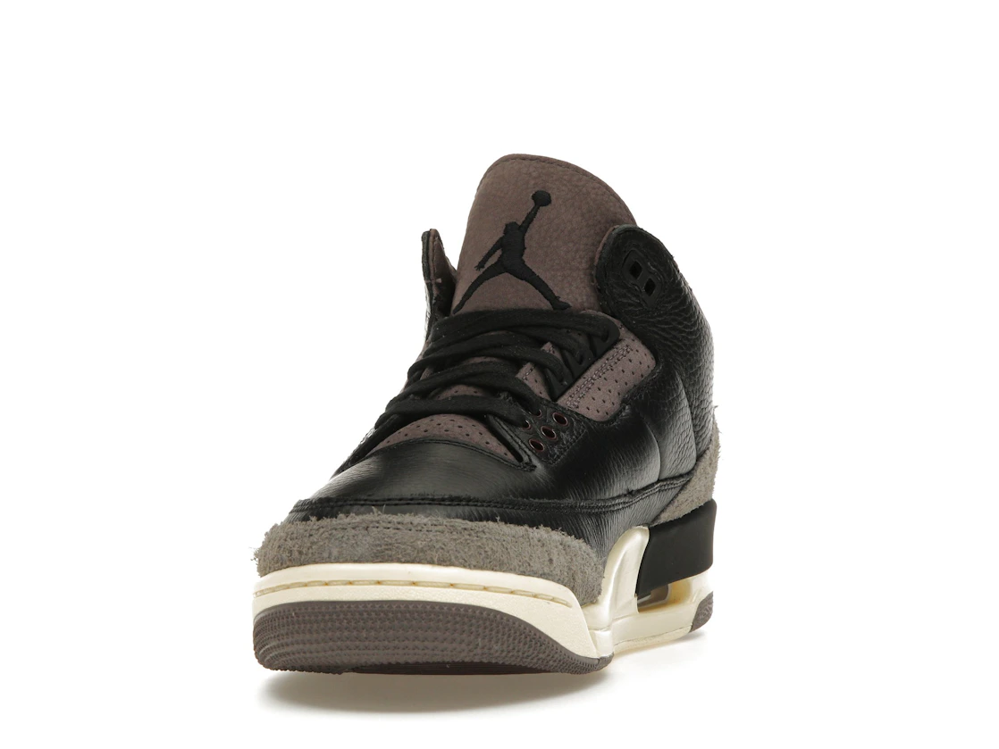 Vue 12 de Jordan 3 Retro OG SP A Ma Maniére While You Were Sleeping 