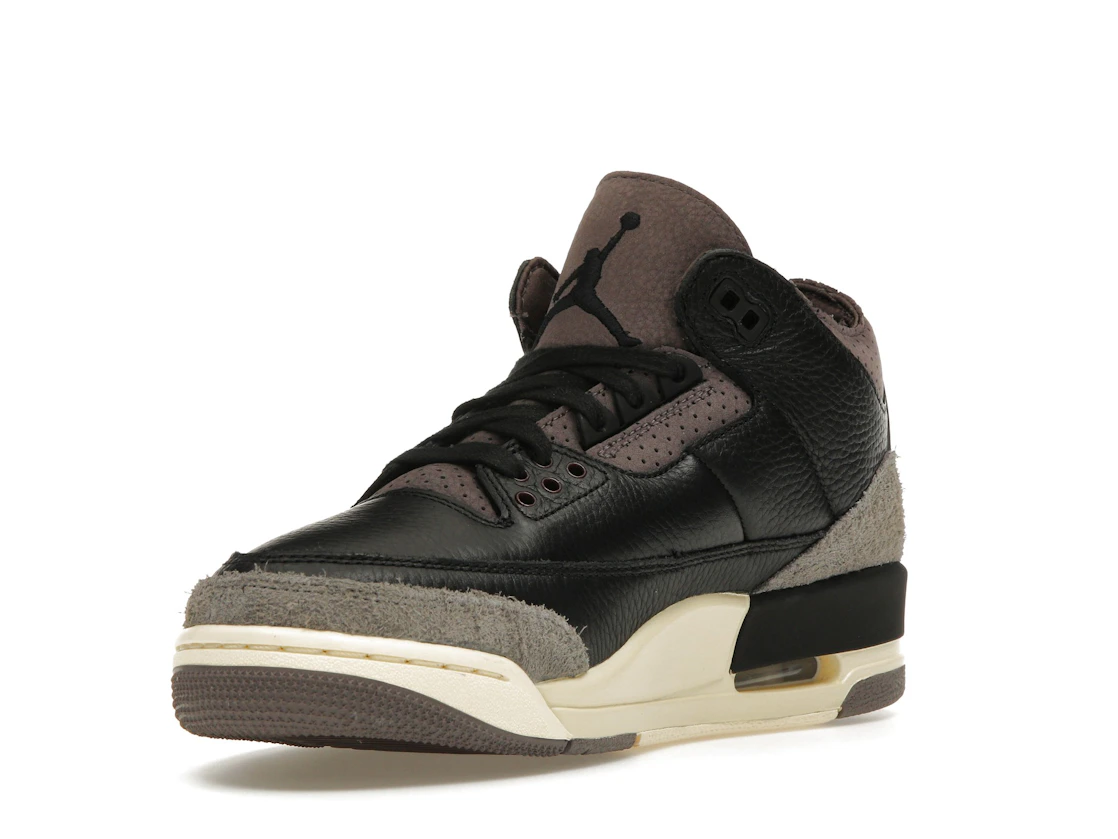 Vue 14 de Jordan 3 Retro OG SP A Ma Maniére While You Were Sleeping 
