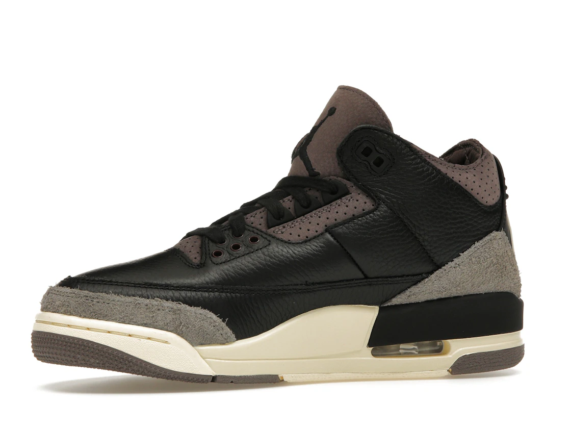 Vue 17 de Jordan 3 Retro OG SP A Ma Maniére While You Were Sleeping 