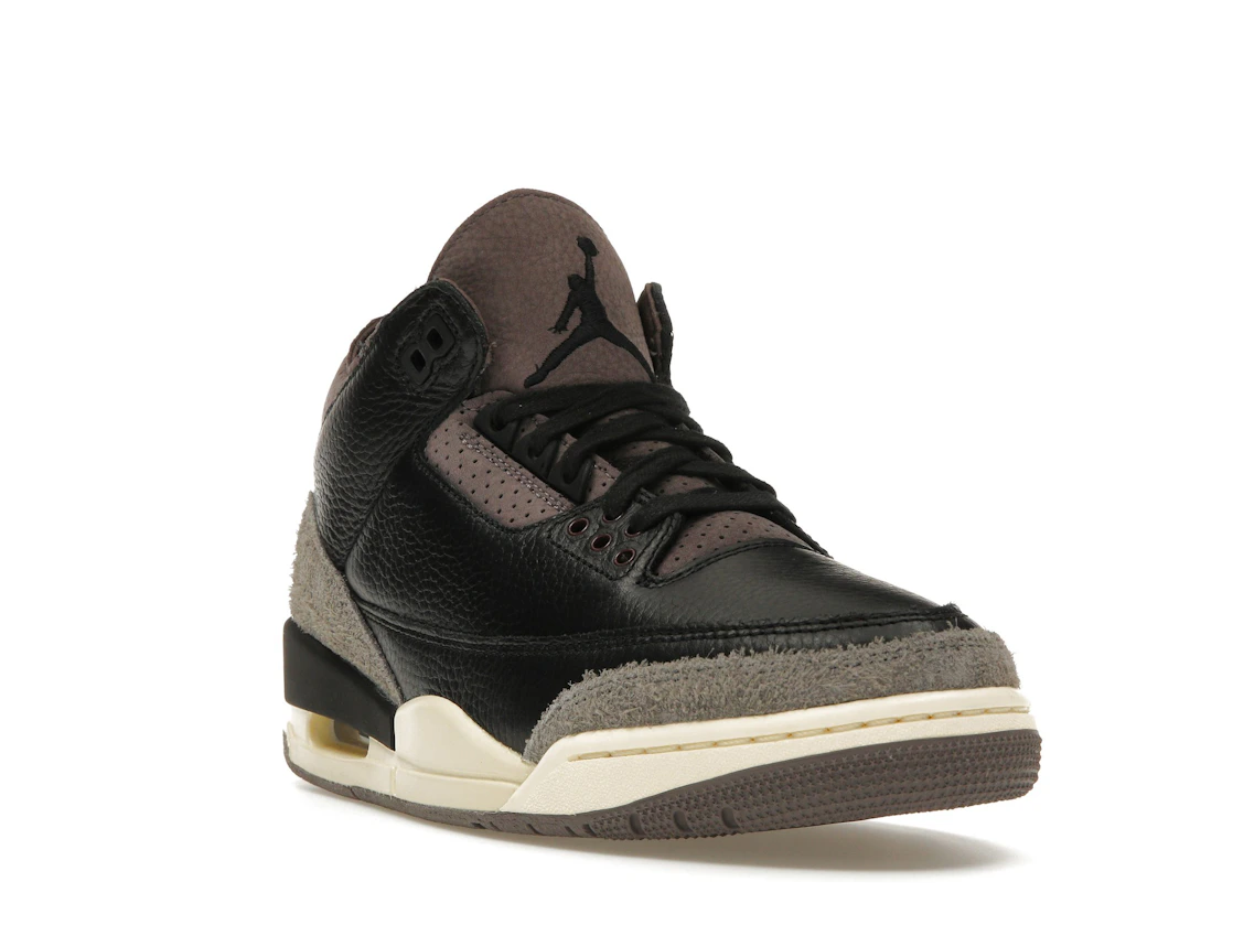 Vue 7 de Jordan 3 Retro OG SP A Ma Maniére While You Were Sleeping 