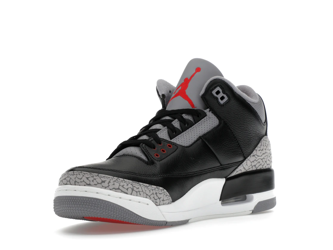 Vue 14 de Jordan 3 Retro OG Black Cement (2024)