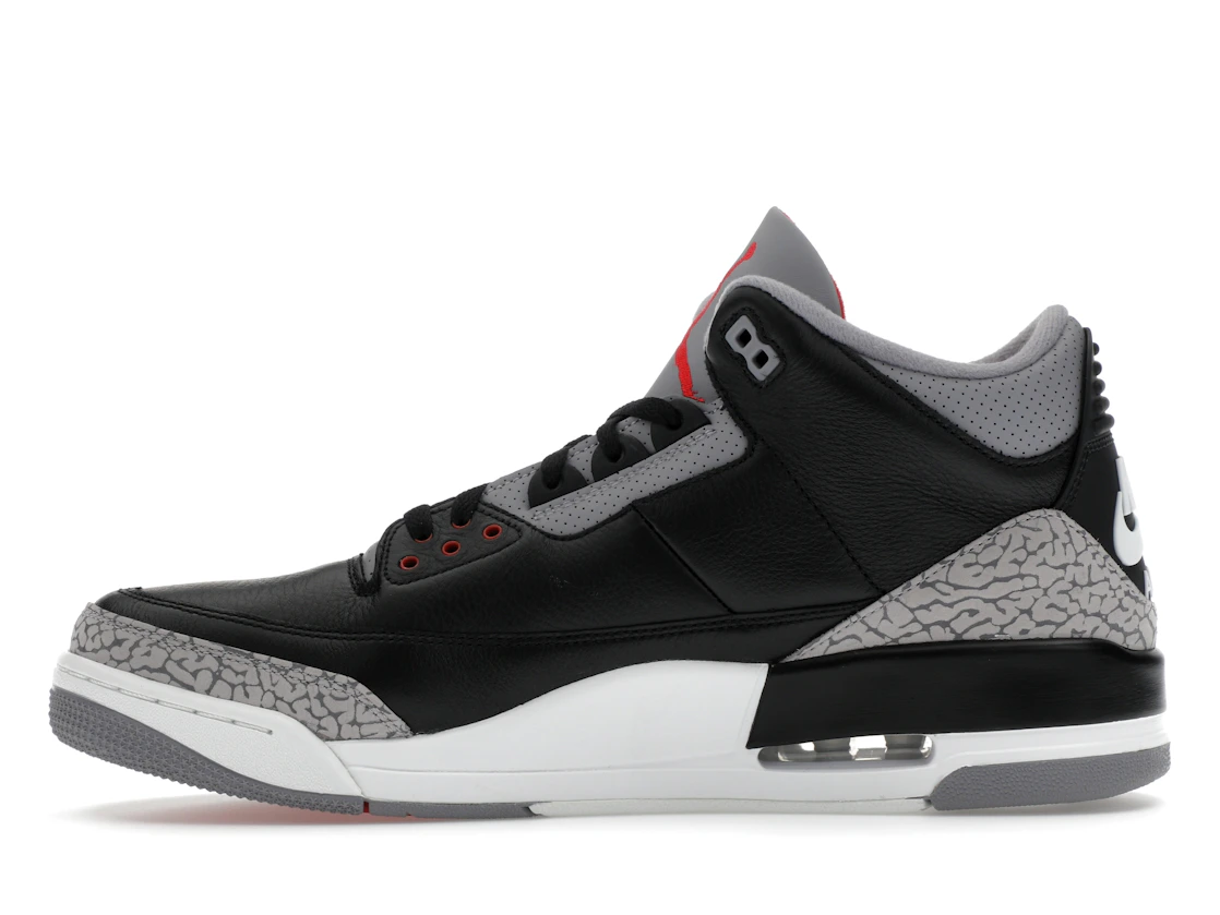 Vue 19 de Jordan 3 Retro OG Black Cement (2024)