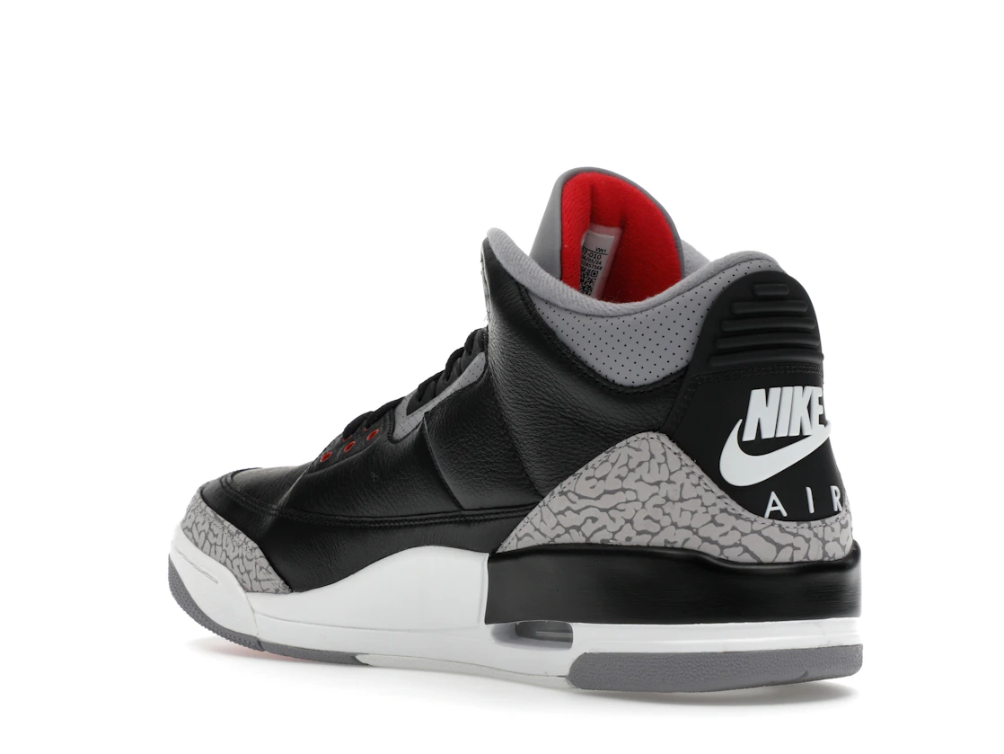 Vue 24 de Jordan 3 Retro OG Black Cement (2024)