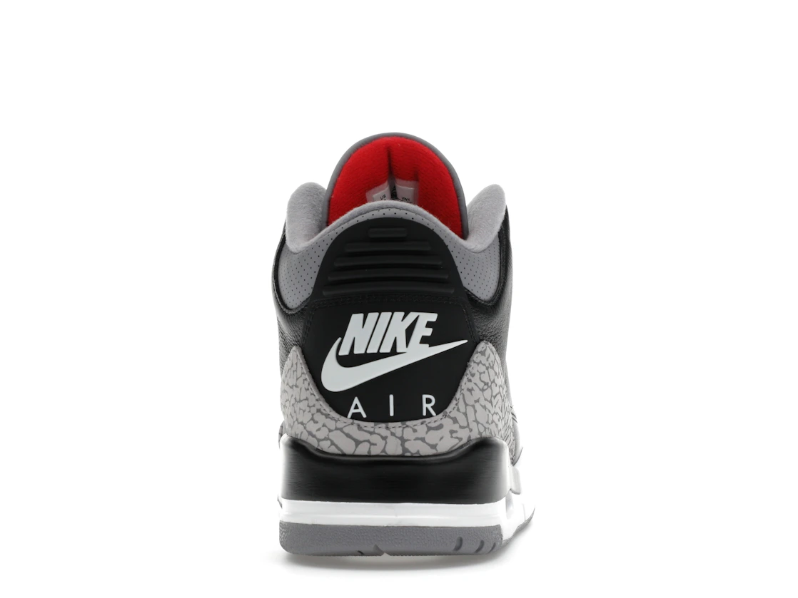 Vue 28 de Jordan 3 Retro OG Black Cement (2024)