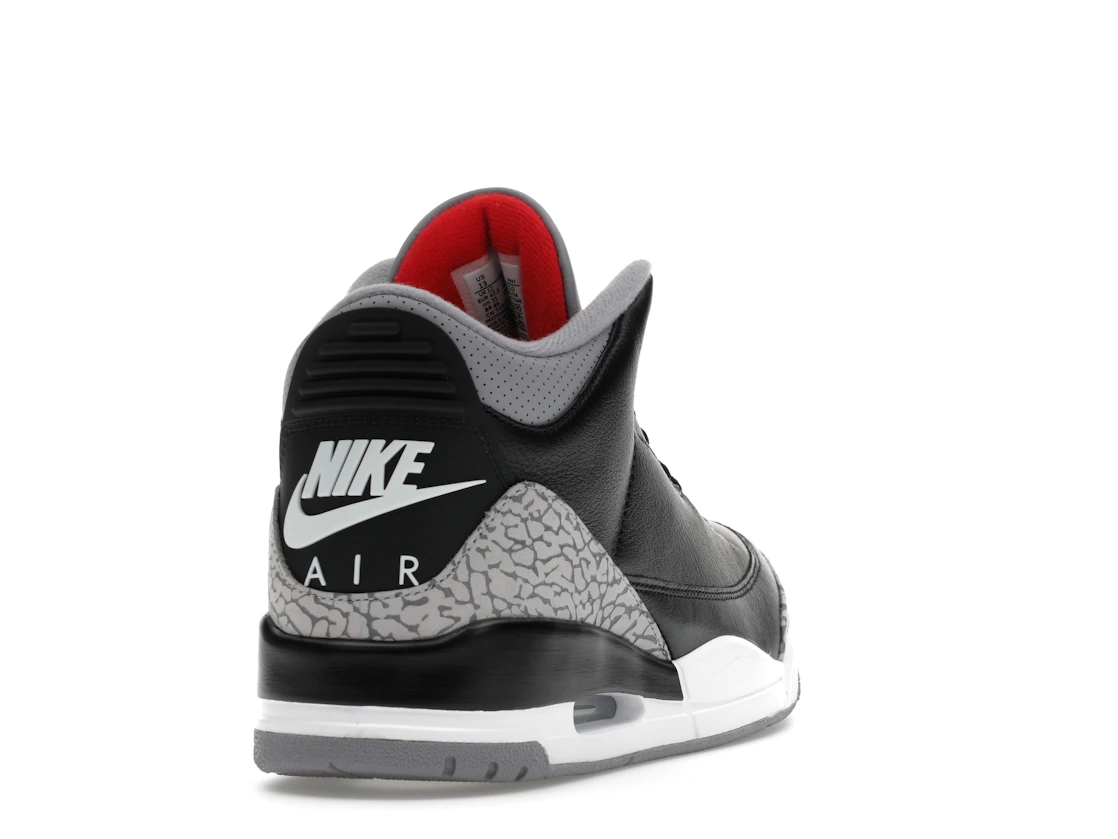 Vue 30 de Jordan 3 Retro OG Black Cement (2024)
