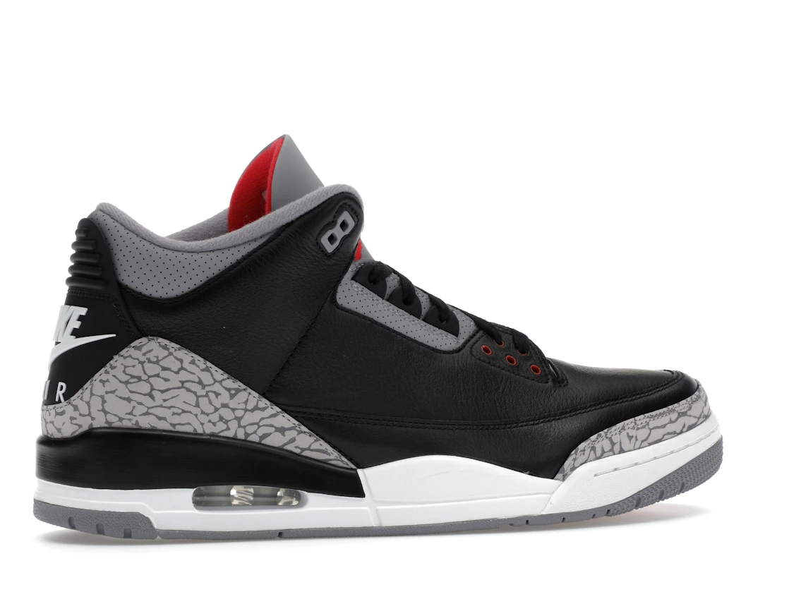 Vue 35 de Jordan 3 Retro OG Black Cement (2024)