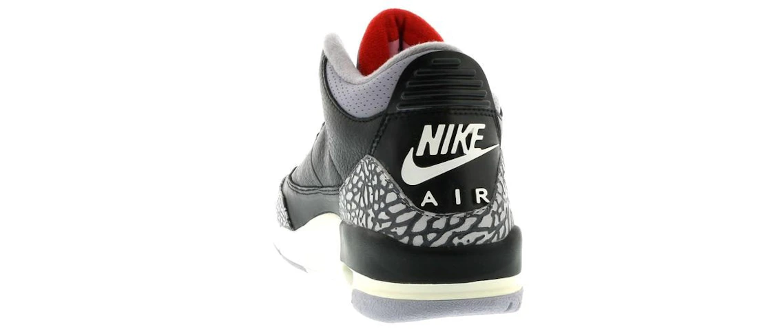 Vue 19 de Jordan 3 Retro Black Cement (2001)