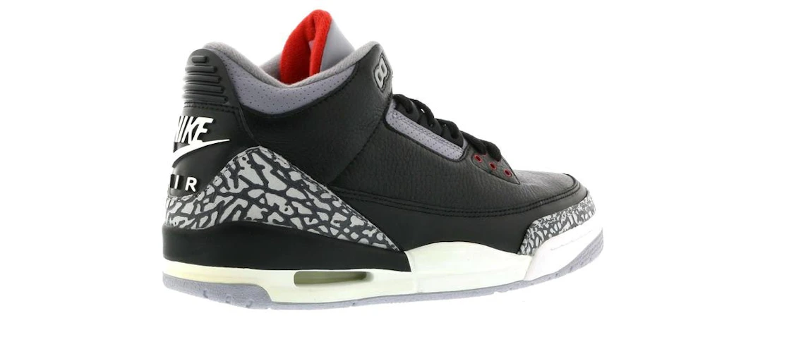Vue 24 de Jordan 3 Retro Black Cement (2001)