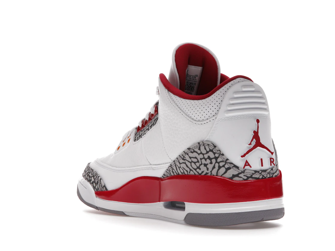 Vue 25 de Jordan 3 Retro Cardinal Red