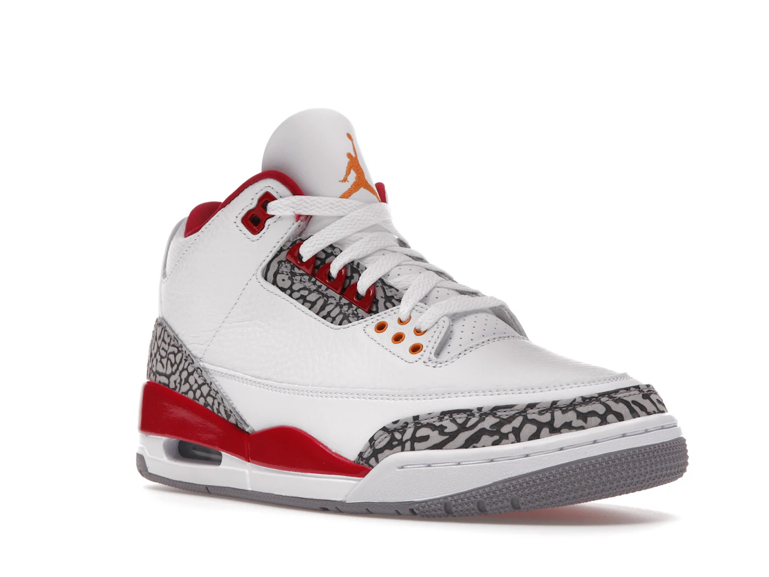 Vue 6 de Jordan 3 Retro Cardinal Red