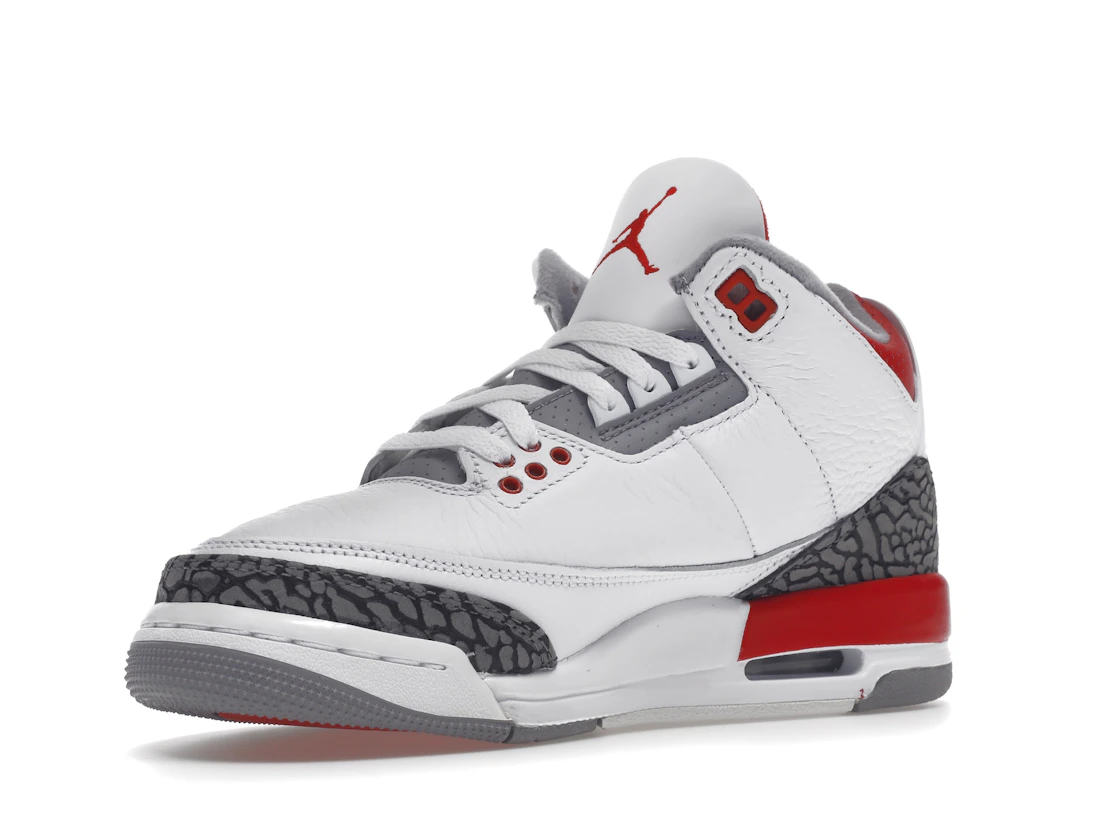 Vue 15 de Jordan 3 Retro Fire Red (2022) (GS)