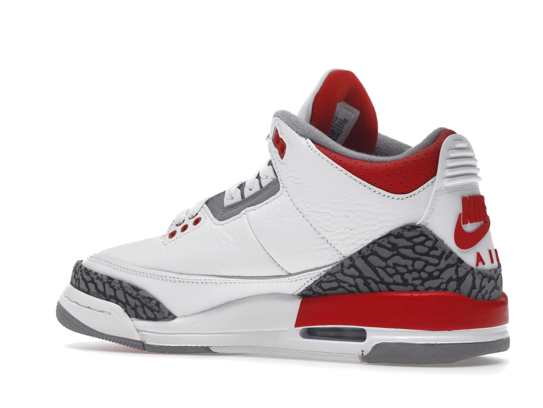 Vue 22 de Jordan 3 Retro Fire Red (2022) (GS)