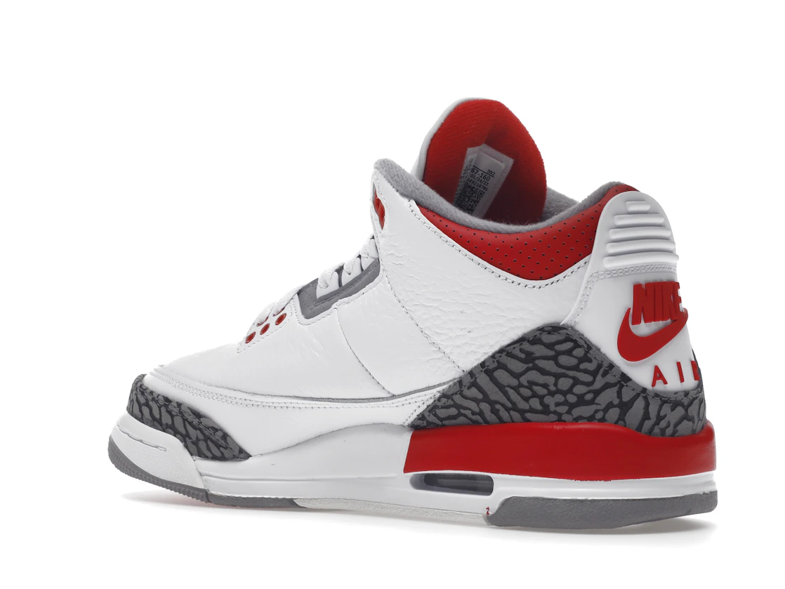 Vue 23 de Jordan 3 Retro Fire Red (2022) (GS)