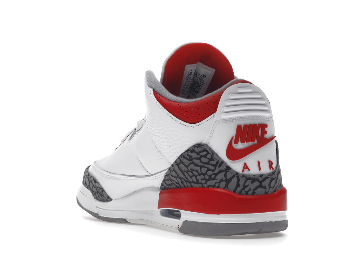 Vue 25 de Jordan 3 Retro Fire Red (2022) (GS)