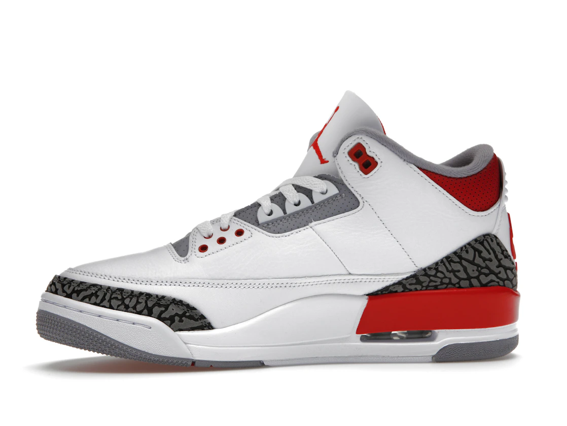 Vue 18 de Jordan 3 Retro Fire Red (2022)