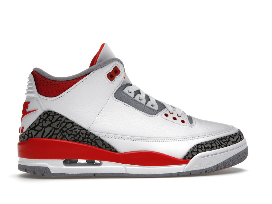 Vue 36 de Jordan 3 Retro Fire Red (2022)