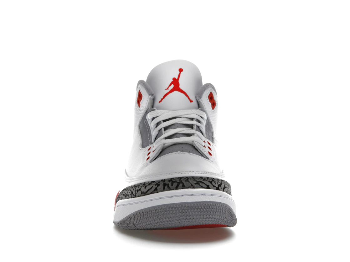 Vue 10 de Jordan 3 Retro Fire Red (2022)