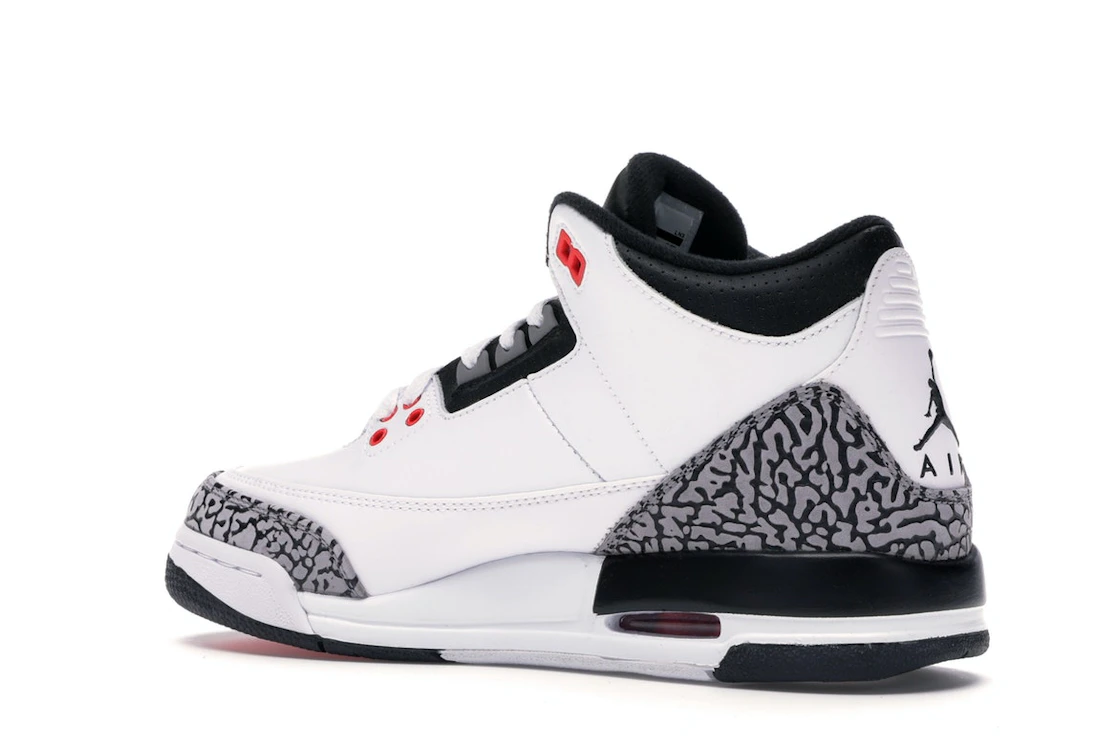 Vue 22 de Jordan 3 Retro Infrared 23 (GS)