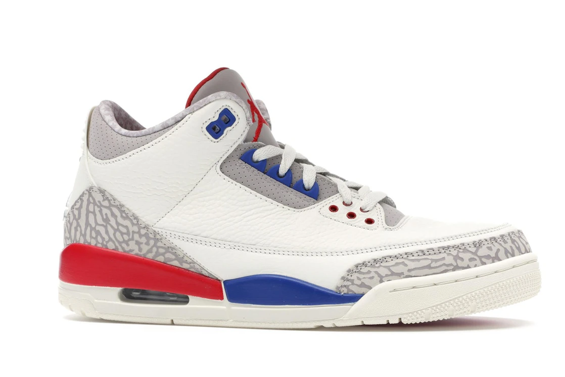 Vue 3 de Jordan 3 Retro International Flight