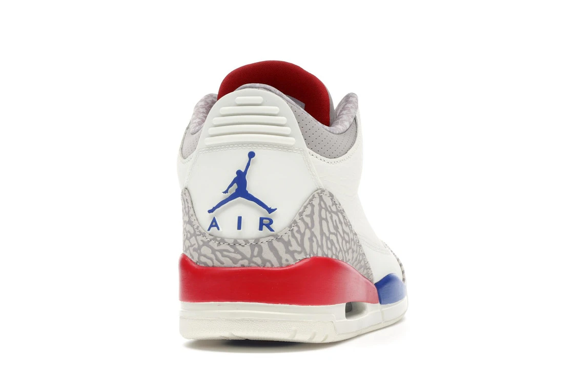 Vue 30 de Jordan 3 Retro International Flight
