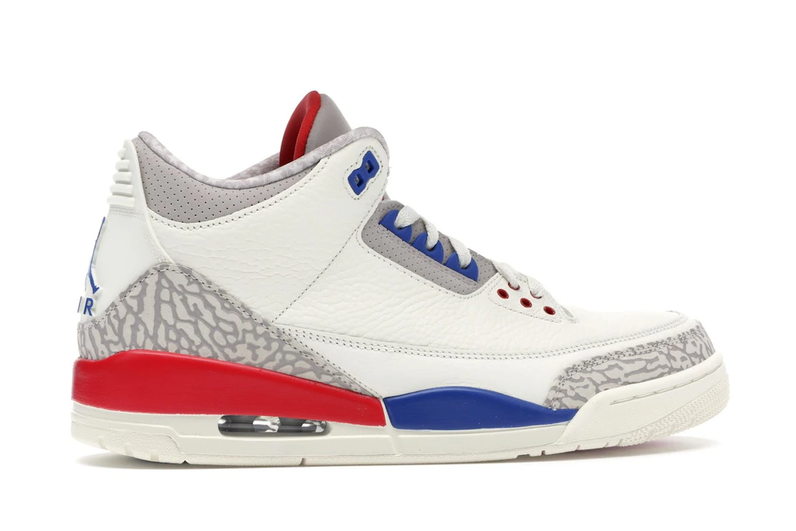 Vue 36 de Jordan 3 Retro International Flight