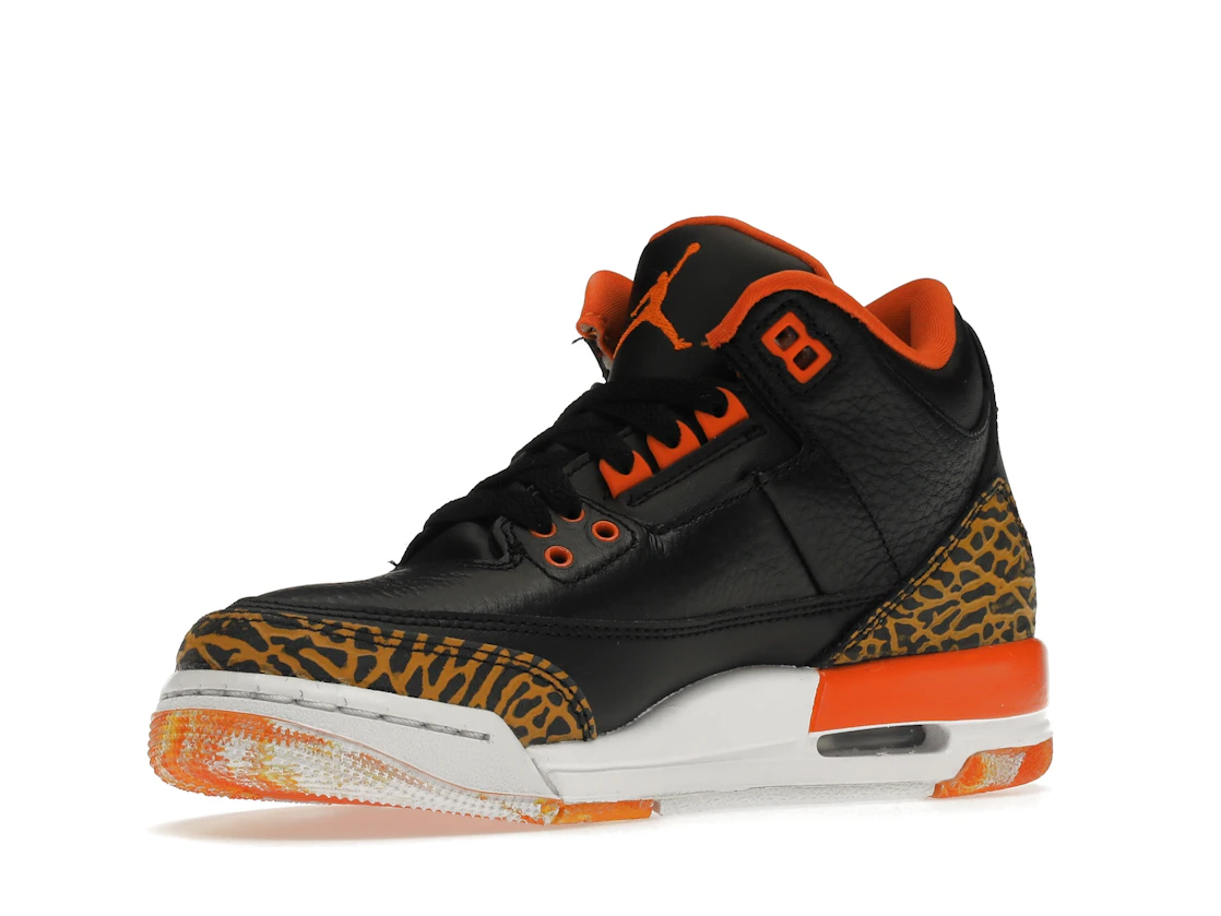Vue 15 de Jordan 3 Retro Kumquat (GS)