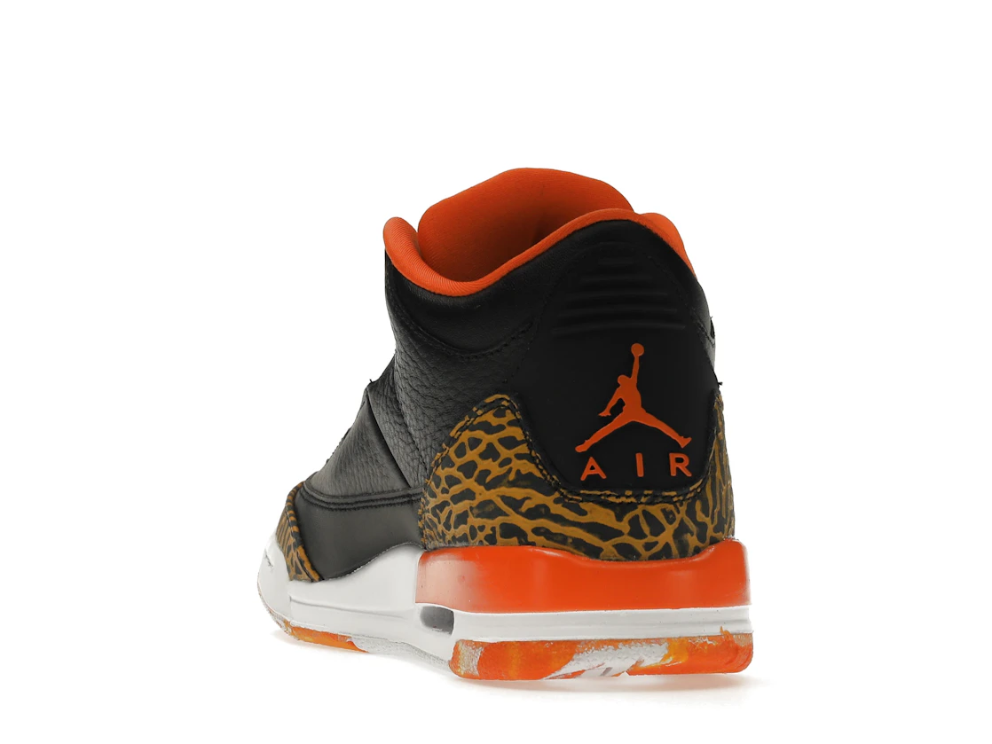 Vue 26 de Jordan 3 Retro Kumquat (GS)