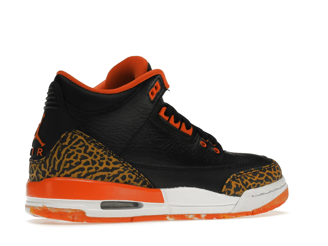 Vue 34 de Jordan 3 Retro Kumquat (GS)
