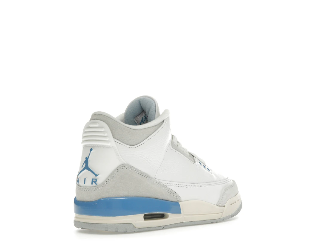 Vue 32 de Jordan 3 Retro Lucky Shorts (GS)