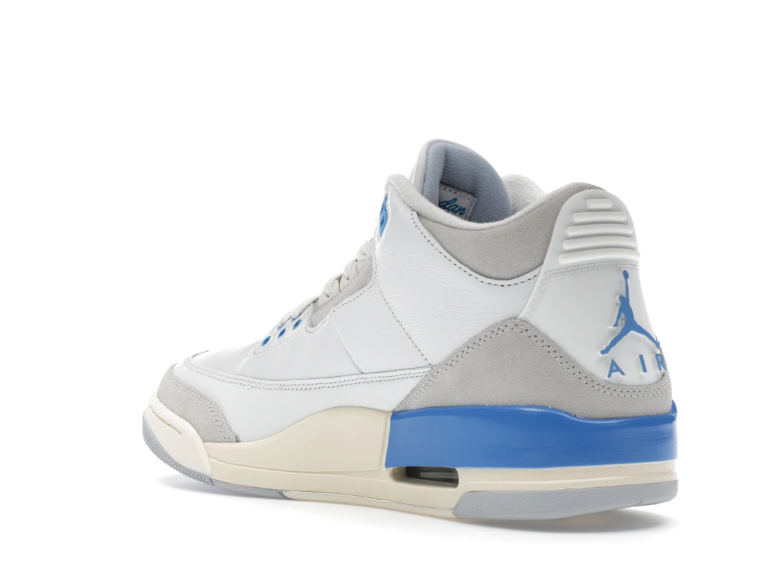 Vue 24 de Jordan 3 Retro Lucky Shorts