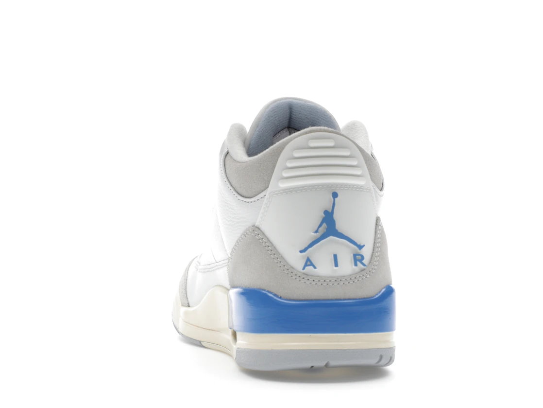 Vue 27 de Jordan 3 Retro Lucky Shorts