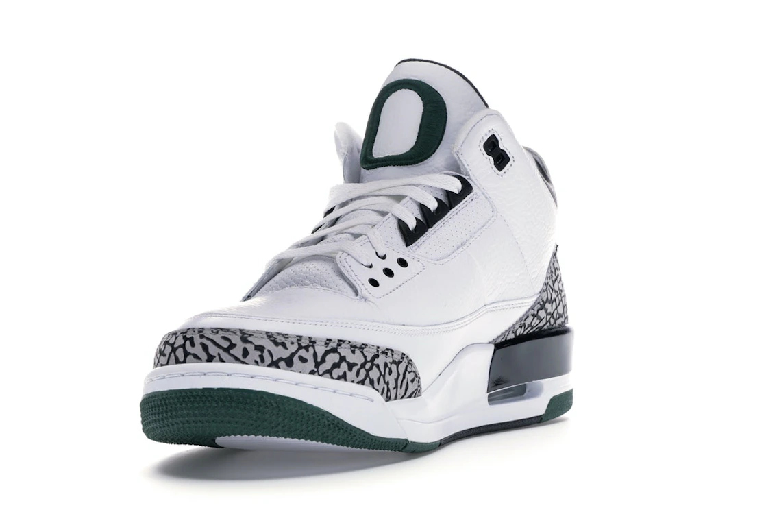 Vue 13 de Jordan 3 Retro Oregon Ducks Pit Crew White