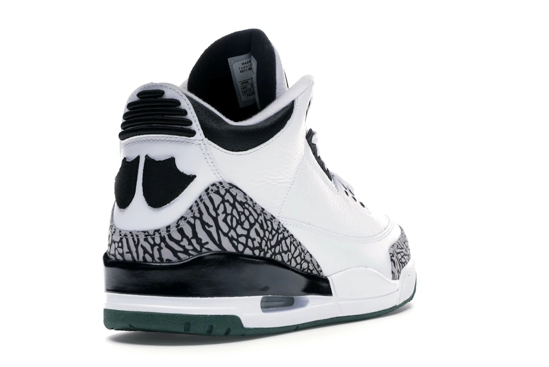 Vue 31 de Jordan 3 Retro Oregon Ducks Pit Crew White