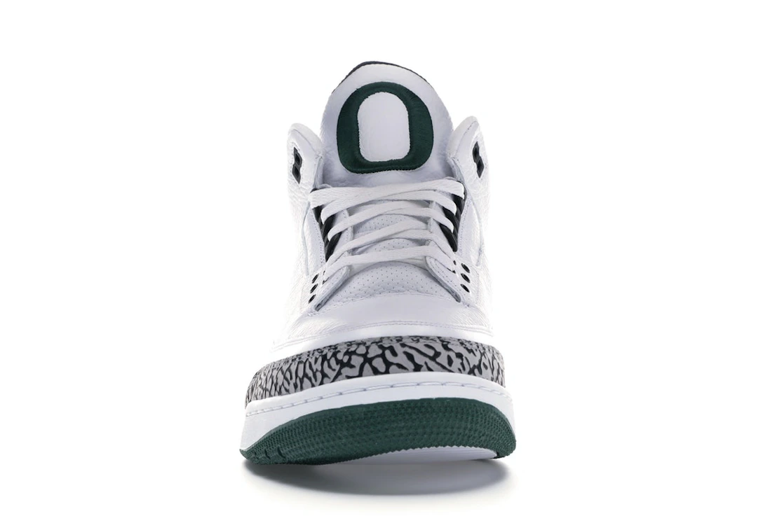 Vue 10 de Jordan 3 Retro Oregon Ducks Pit Crew White