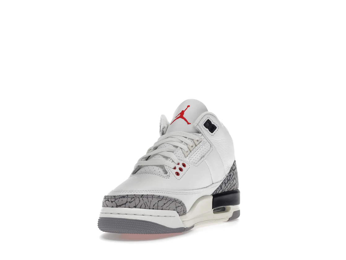 Vue 13 de Jordan 3 Retro White Cement Reimagined (GS)