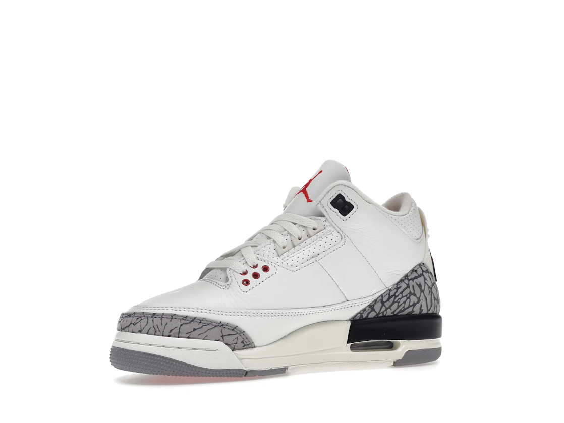 Vue 16 de Jordan 3 Retro White Cement Reimagined (GS)