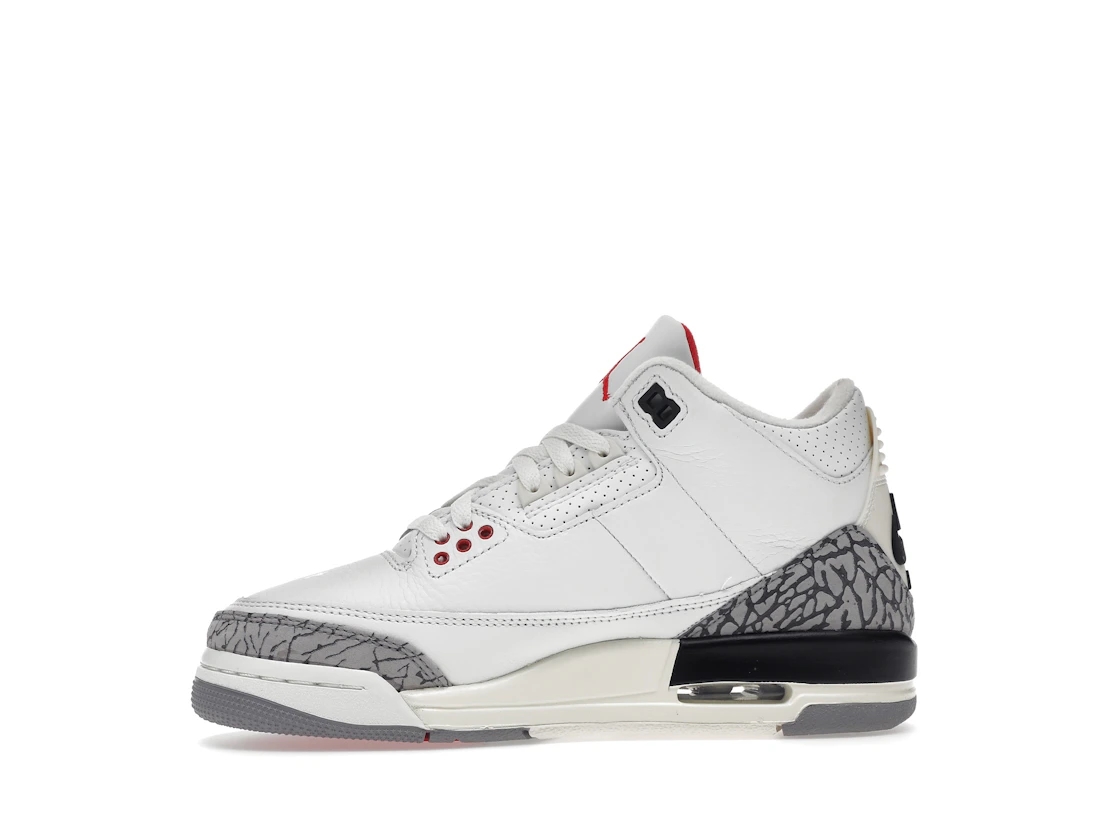 Vue 18 de Jordan 3 Retro White Cement Reimagined (GS)