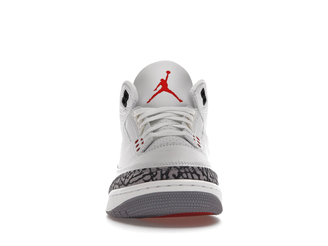 Vue 10 de Jordan 3 Retro White Cement Reimagined