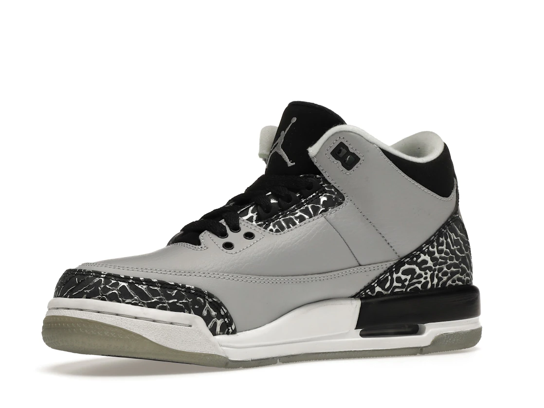 Vue 16 de Jordan 3 Retro Wolf Grey (GS)