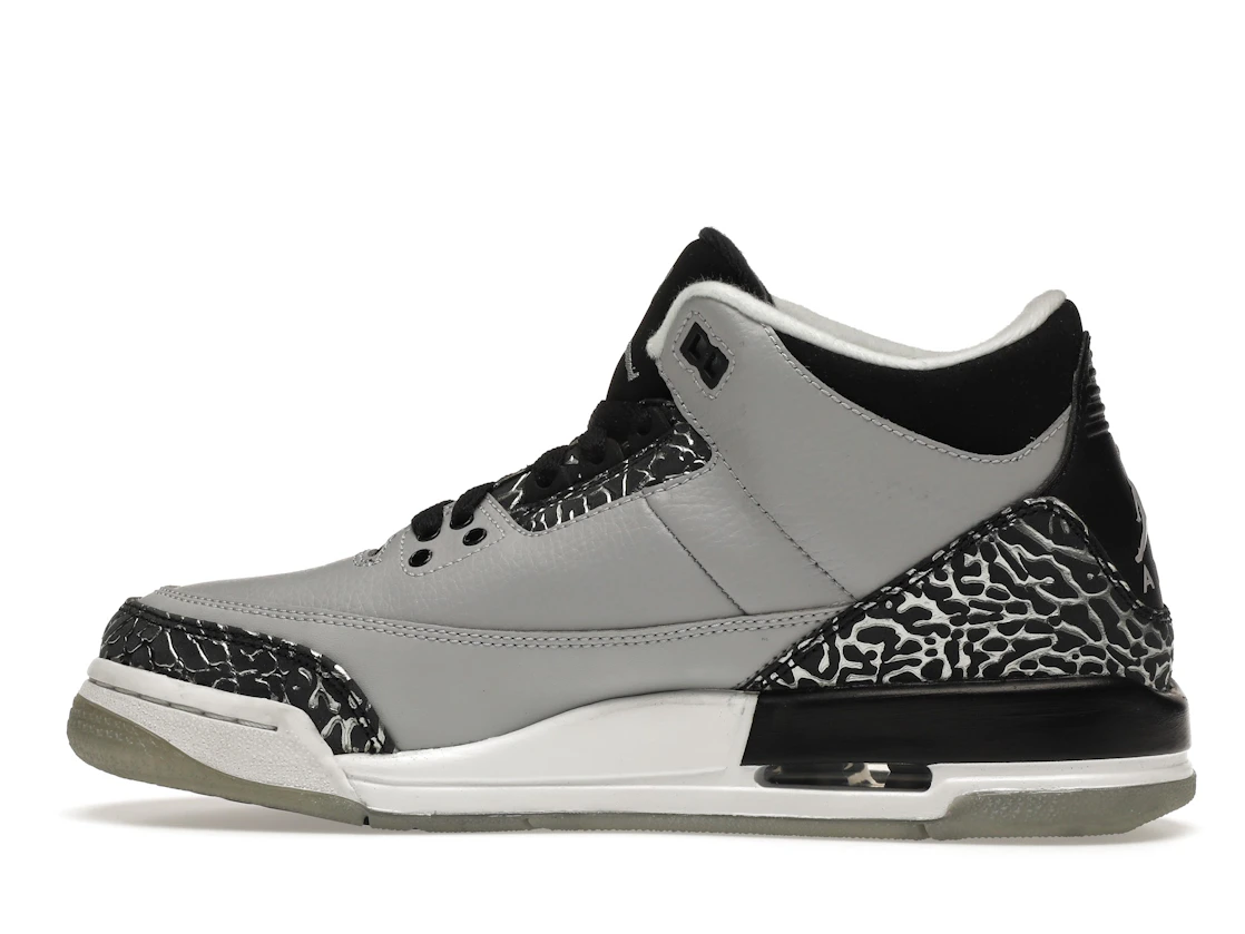 Vue 20 de Jordan 3 Retro Wolf Grey (GS)