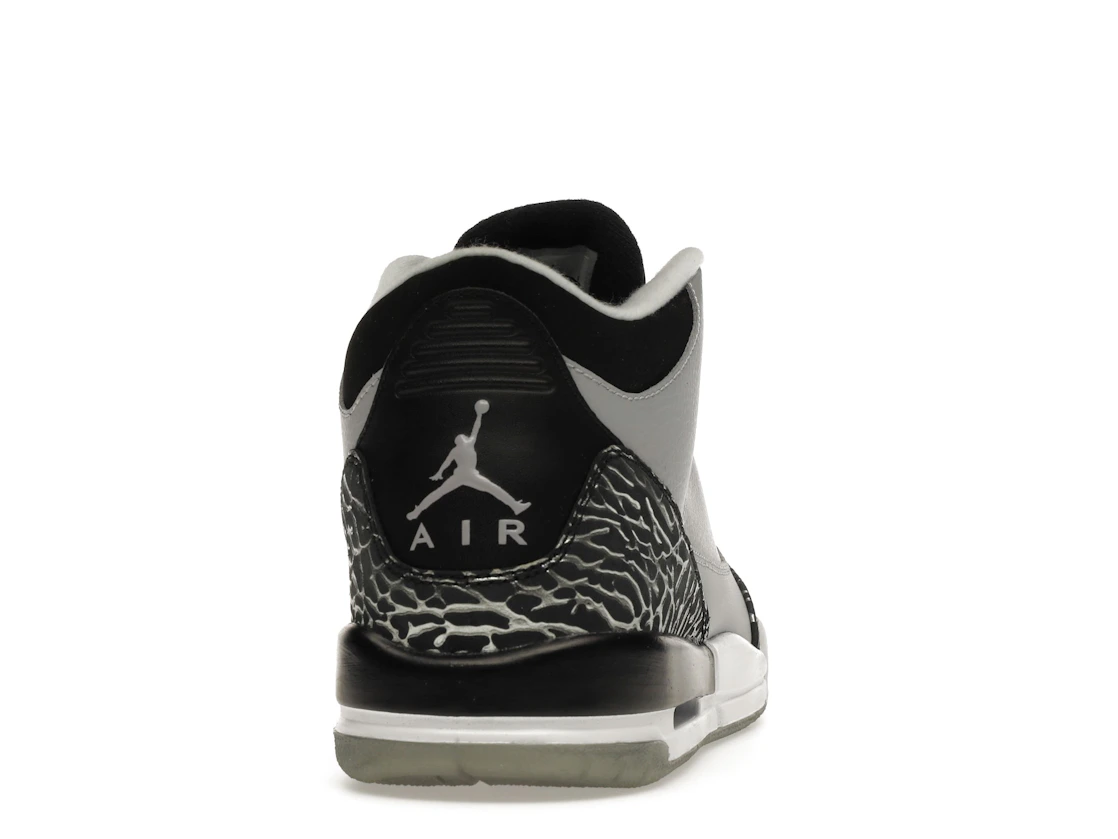 Vue 29 de Jordan 3 Retro Wolf Grey (GS)