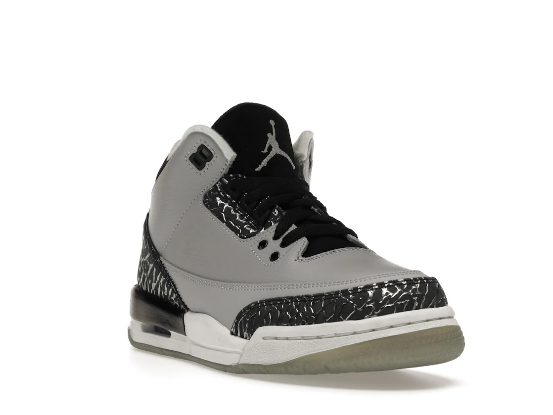Vue 7 de Jordan 3 Retro Wolf Grey (GS)