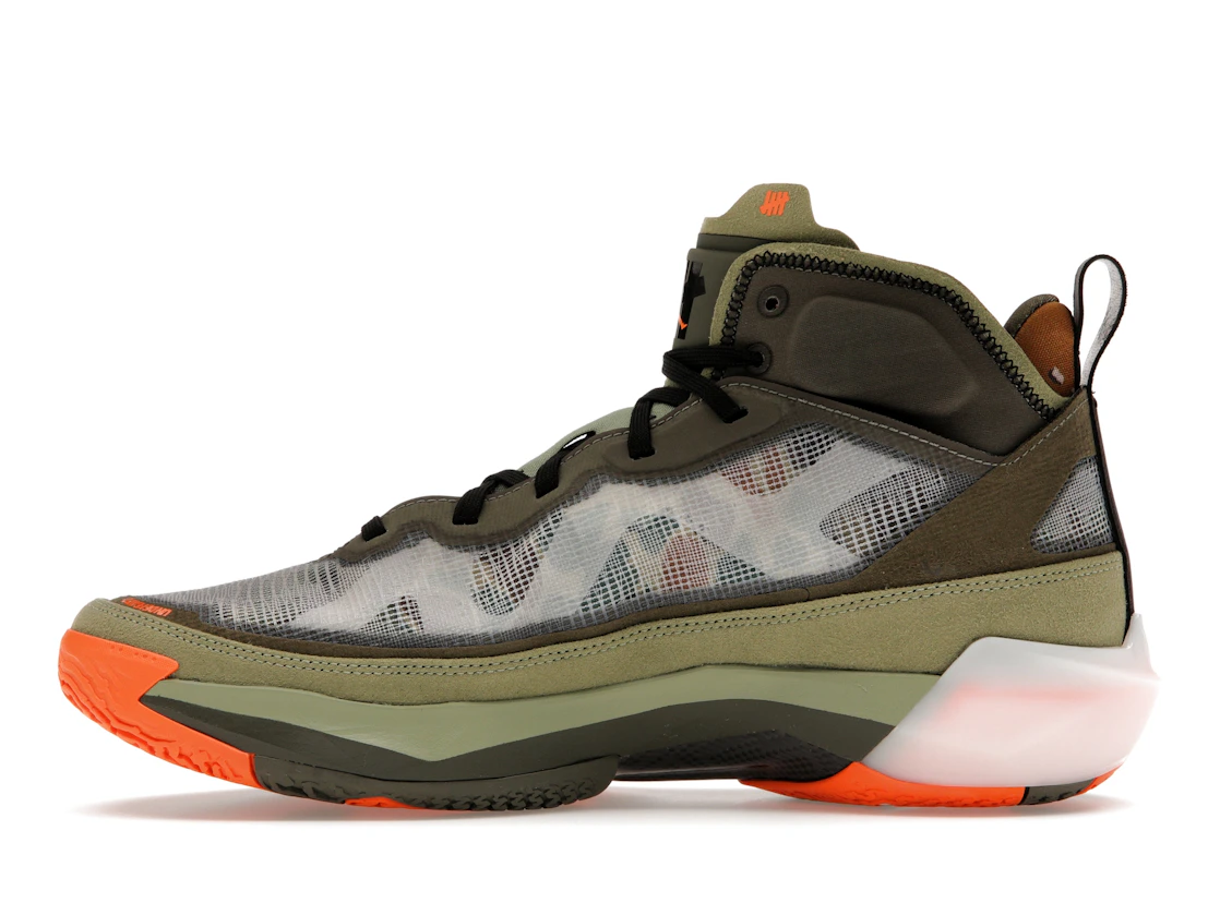 Vue 19 de Jordan 37 Undefeated