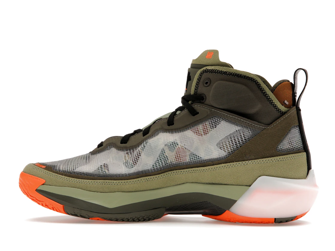 Vue 20 de Jordan 37 Undefeated