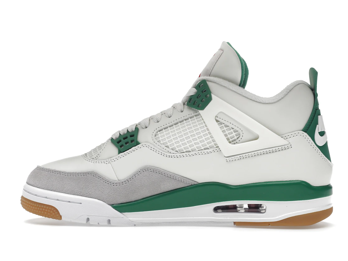 Vue 20 de Jordan 4 Retro SB Pine Green