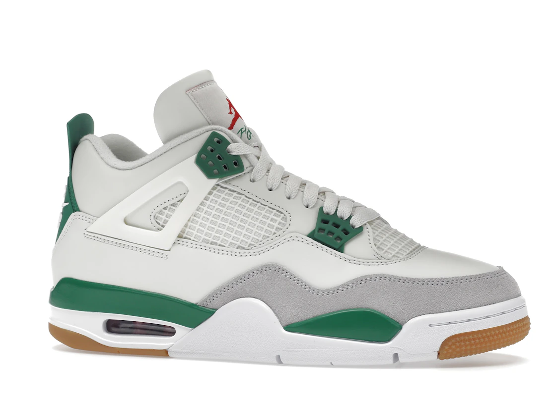 Vue 3 de Jordan 4 Retro SB Pine Green