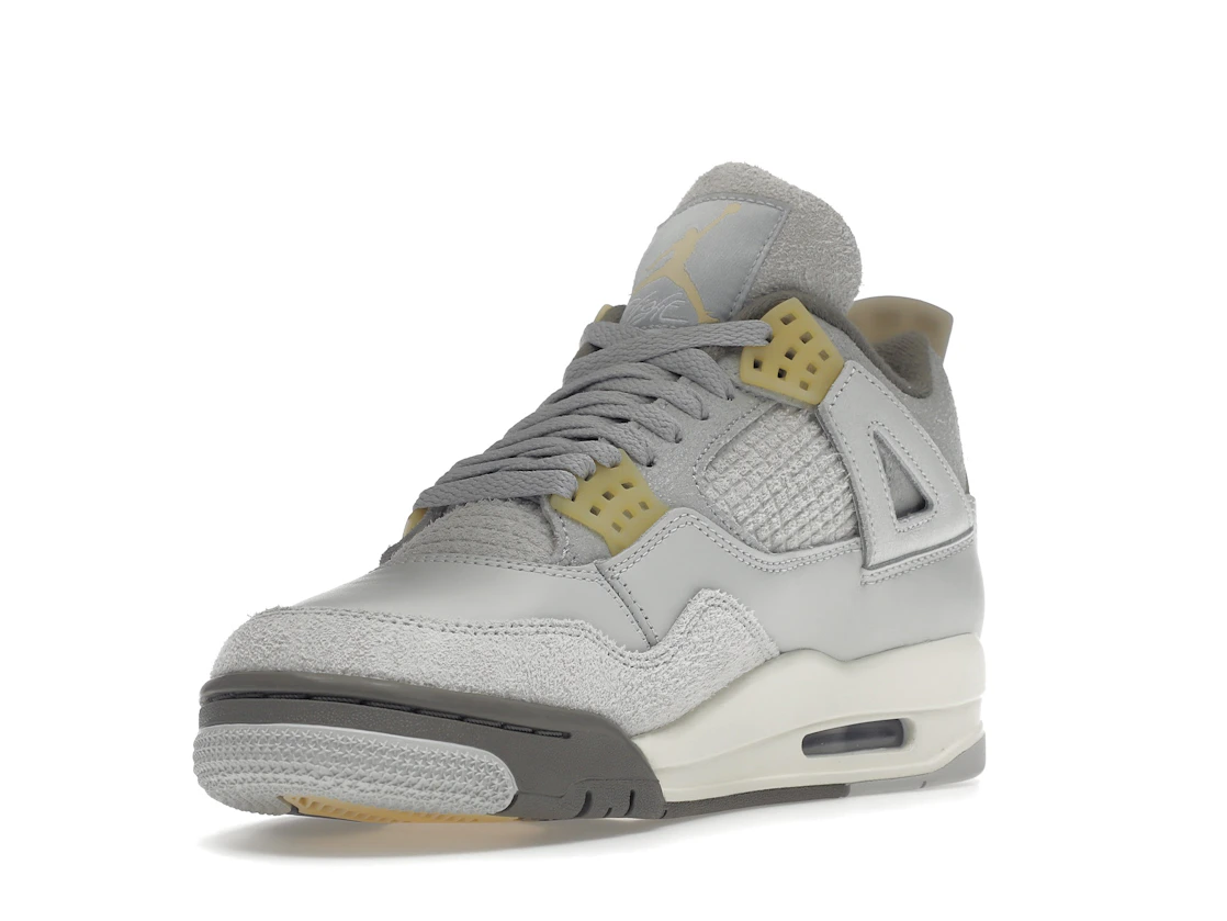 Vue 14 de Jordan 4 Retro SE Craft Photon Dust